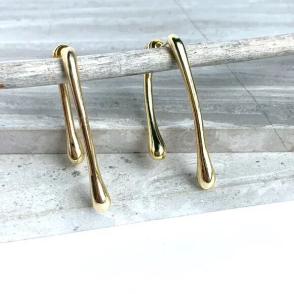 Galley Matte Gold Drip Earrings | Sculptural Molten Statement Jewelry - Picture 2 of 2